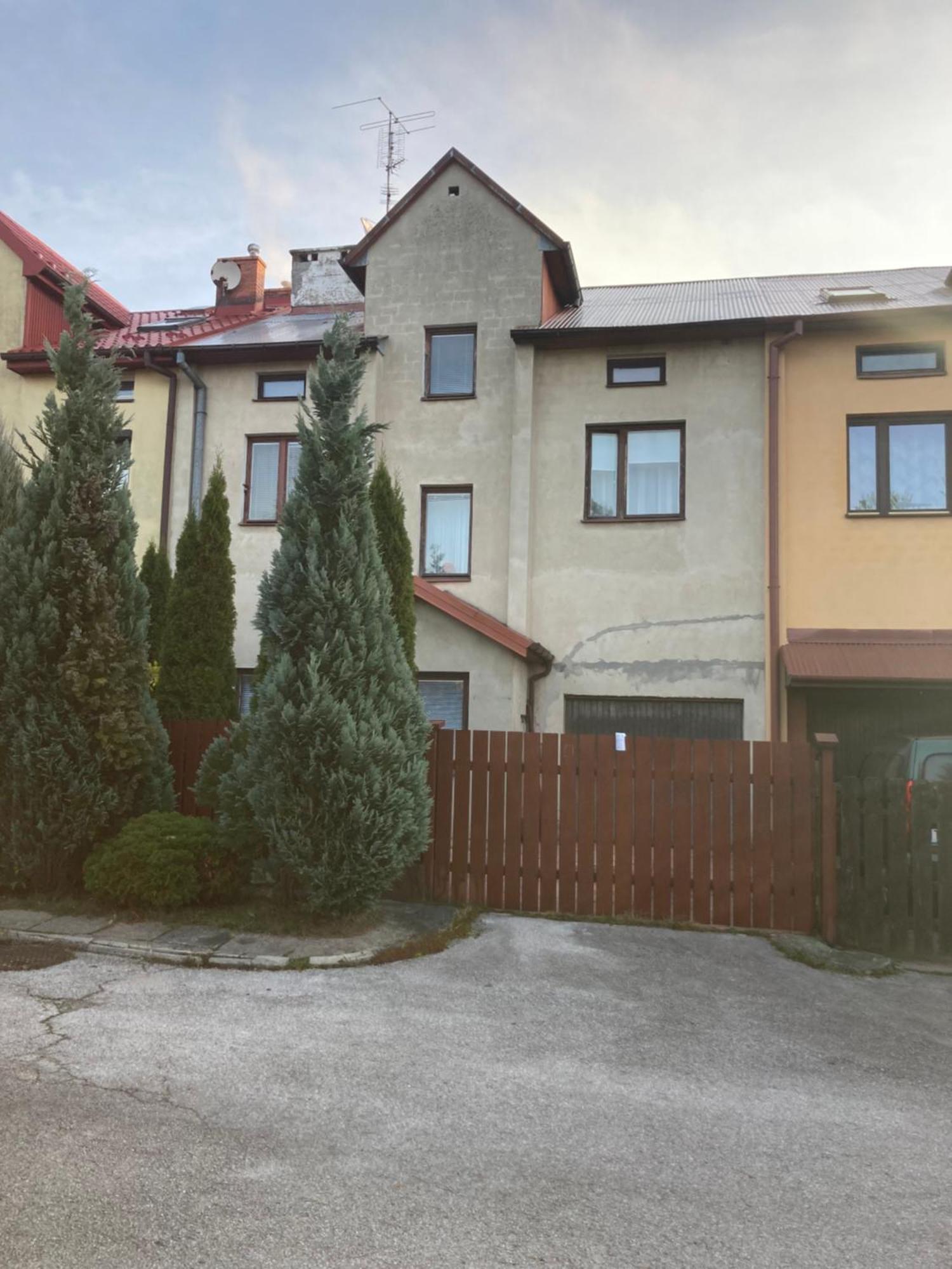 Homestay Duze W Nowoczesnym Stylu Kielce